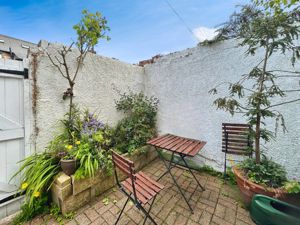 Photo 14- click for photo gallery